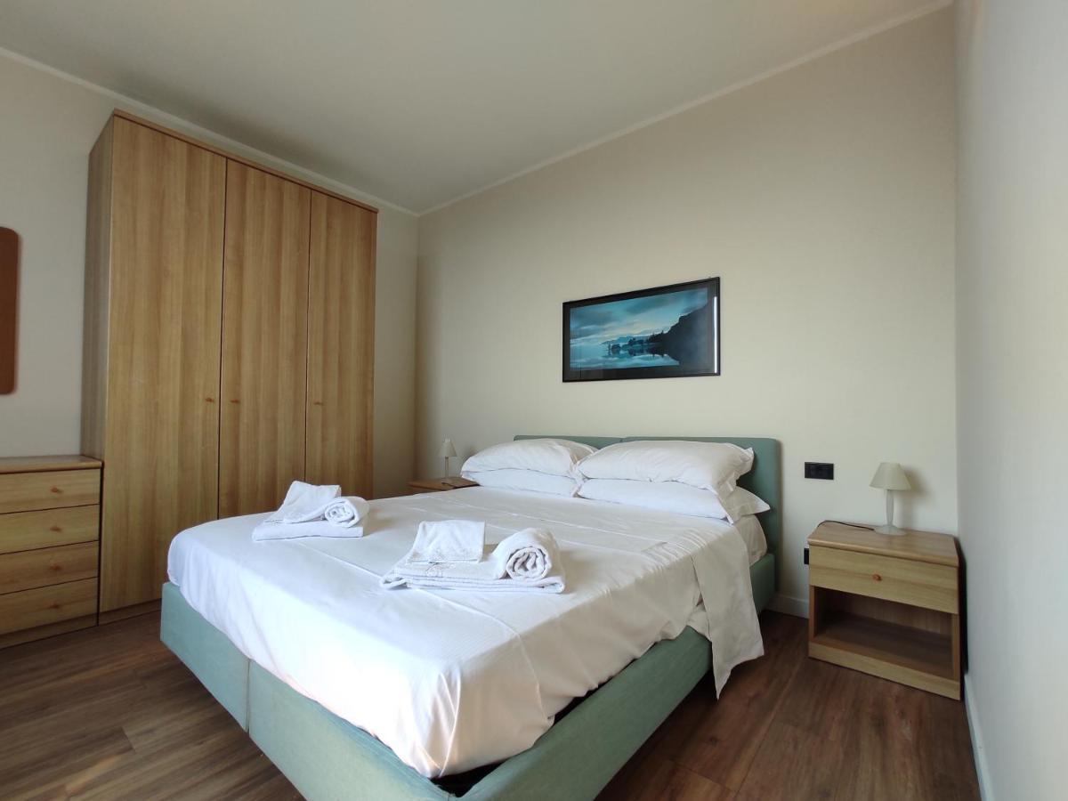 Genova Business Homes Екстер'єр фото