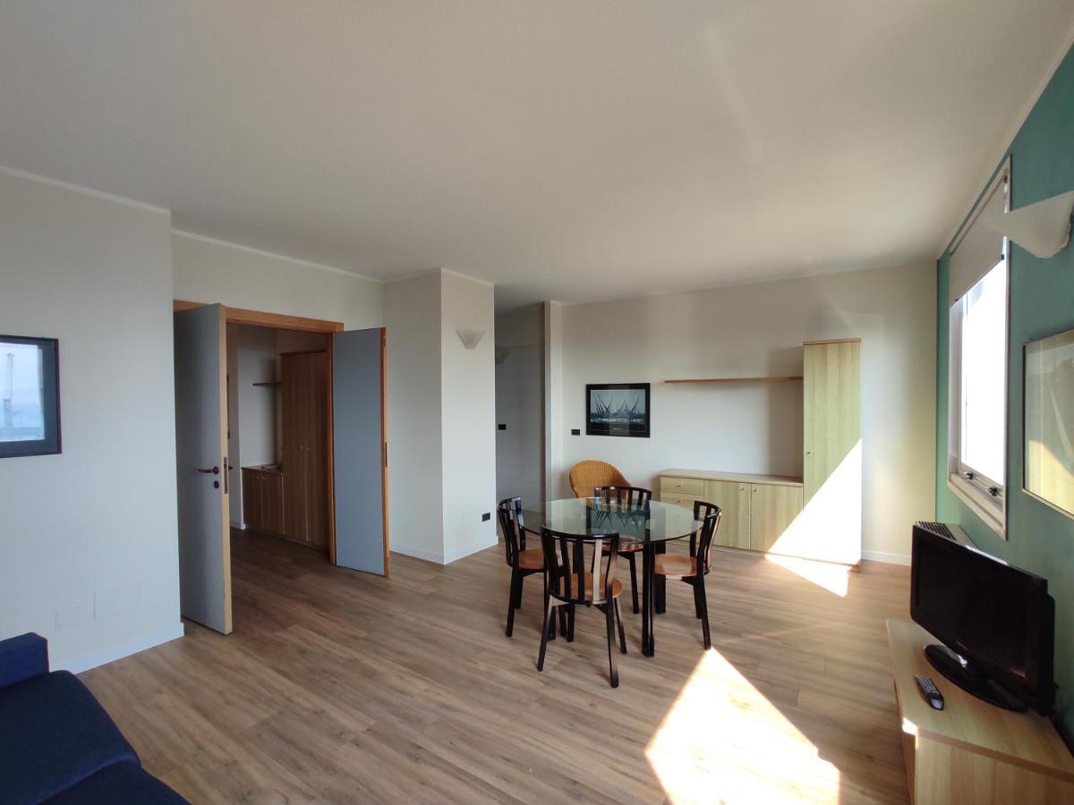 Genova Business Homes Екстер'єр фото